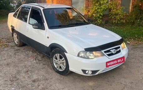 Daewoo Nexia I рестайлинг, 2011 год, 120 000 рублей, 2 фотография