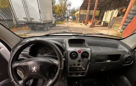 Peugeot Partner II рестайлинг 2, 2006 год, 255 000 рублей, 4 фотография