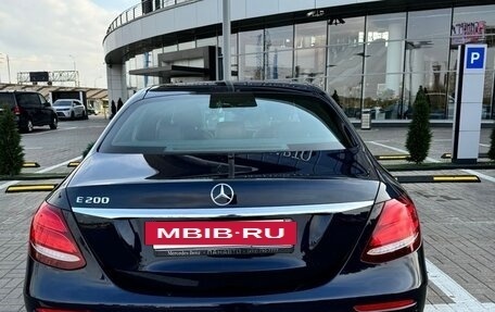 Mercedes-Benz E-Класс, 2020 год, 3 280 000 рублей, 3 фотография