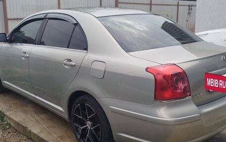 Toyota Avensis III рестайлинг, 2005 год, 790 000 рублей, 5 фотография