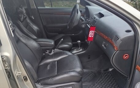 Toyota Avensis III рестайлинг, 2005 год, 790 000 рублей, 8 фотография