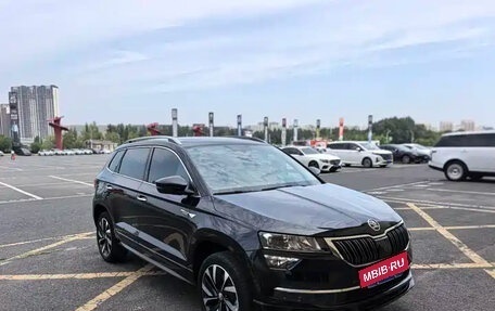 Skoda Karoq I, 2022 год, 2 270 000 рублей, 3 фотография
