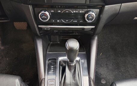 Mazda 6, 2016 год, 1 750 000 рублей, 11 фотография
