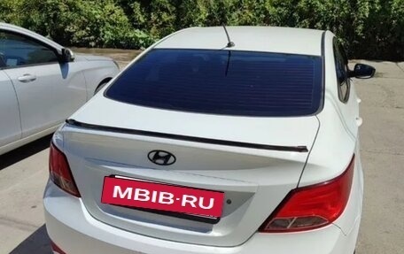 Hyundai Solaris II рестайлинг, 2015 год, 870 000 рублей, 4 фотография
