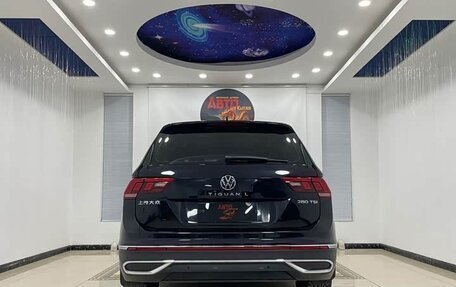 Volkswagen Tiguan II, 2023 год, 2 670 900 рублей, 5 фотография