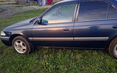 Toyota Carina, 1997 год, 350 000 рублей, 1 фотография