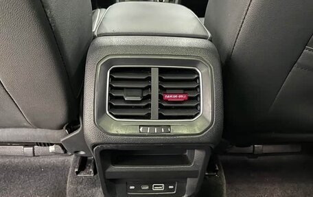 Volkswagen Tiguan II, 2023 год, 2 670 900 рублей, 18 фотография