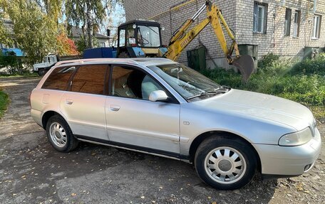 Audi A4, 2000 год, 350 000 рублей, 2 фотография
