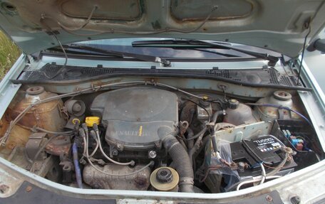 Renault Logan I, 2006 год, 124 000 рублей, 8 фотография