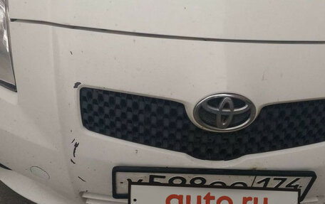 Toyota Yaris III рестайлинг, 2007 год, 290 000 рублей, 4 фотография