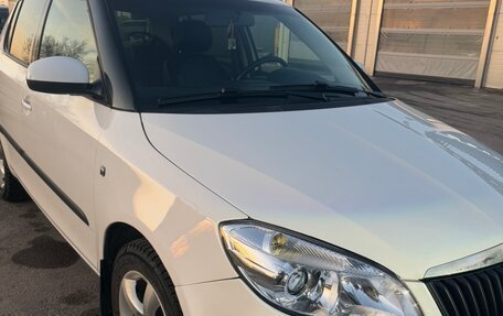 Skoda Fabia II, 2011 год, 650 000 рублей, 7 фотография