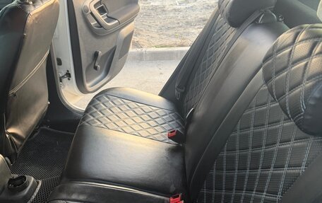 Skoda Fabia II, 2011 год, 650 000 рублей, 5 фотография