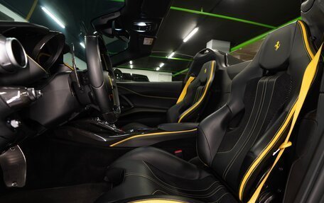Ferrari 812, 2021 год, 39 900 000 рублей, 13 фотография