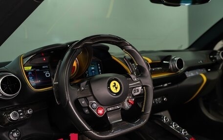 Ferrari 812, 2021 год, 39 900 000 рублей, 12 фотография
