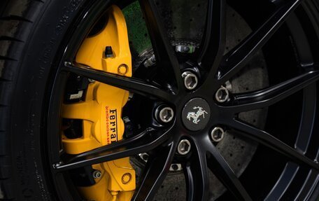 Ferrari 812, 2021 год, 39 900 000 рублей, 37 фотография
