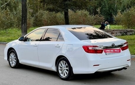 Toyota Camry, 2013 год, 1 395 000 рублей, 4 фотография