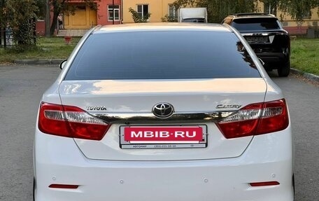 Toyota Camry, 2013 год, 1 395 000 рублей, 8 фотография