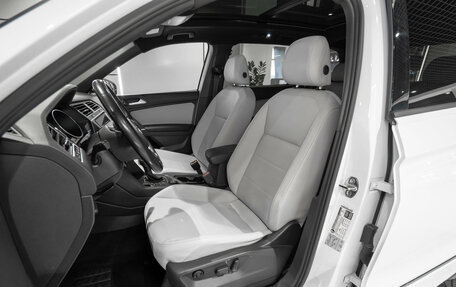 Volkswagen Tiguan II, 2020 год, 3 200 000 рублей, 9 фотография