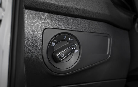 Volkswagen Tiguan II, 2020 год, 3 200 000 рублей, 24 фотография