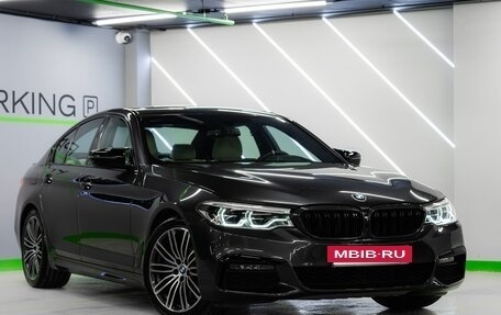 BMW 5 серия, 2018 год, 3 790 000 рублей, 3 фотография