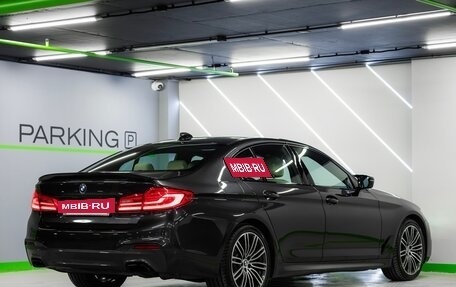 BMW 5 серия, 2018 год, 3 790 000 рублей, 9 фотография