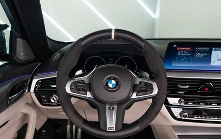 BMW 5 серия, 2018 год, 3 790 000 рублей, 22 фотография