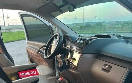 Mercedes-Benz Vito, 2014 год, 4 000 000 рублей, 2 фотография