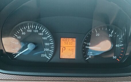 Mercedes-Benz Vito, 2014 год, 4 000 000 рублей, 38 фотография