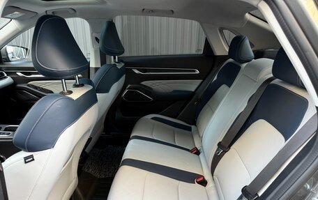 Geely Emgrand, 2021 год, 1 700 000 рублей, 19 фотография