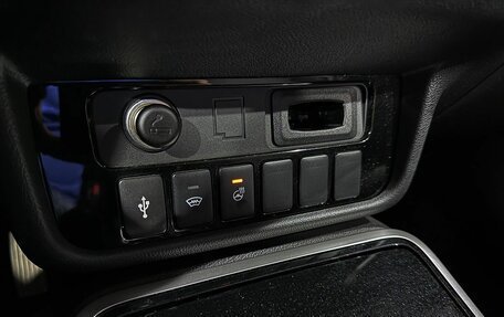 Mitsubishi Outlander III рестайлинг 3, 2020 год, 2 349 000 рублей, 14 фотография