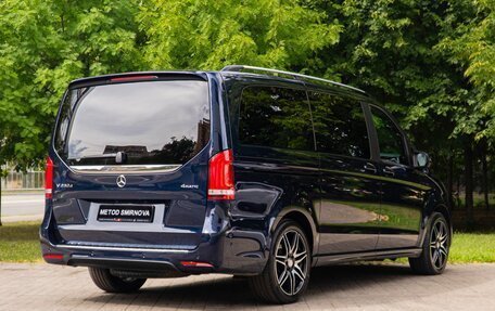 Mercedes-Benz V-Класс, 2017 год, 5 590 000 рублей, 4 фотография