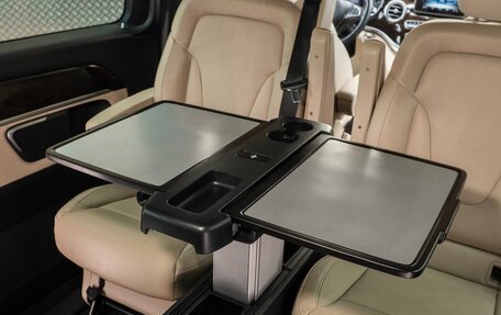 Mercedes-Benz V-Класс, 2017 год, 5 590 000 рублей, 24 фотография