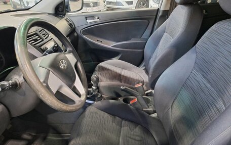 Hyundai Solaris II рестайлинг, 2014 год, 592 000 рублей, 5 фотография