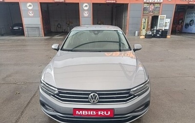 Volkswagen Passat B8 рестайлинг, 2019 год, 2 500 000 рублей, 1 фотография