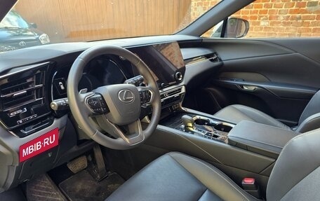 Lexus RX IV рестайлинг, 2022 год, 8 700 000 рублей, 9 фотография