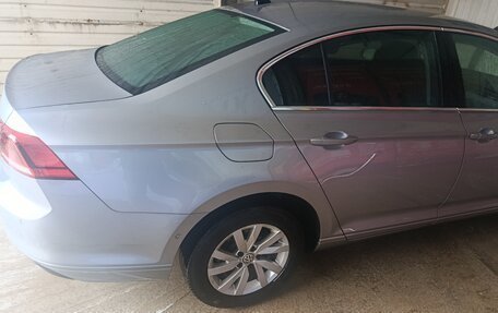 Volkswagen Passat B8 рестайлинг, 2019 год, 2 500 000 рублей, 4 фотография