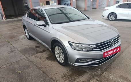 Volkswagen Passat B8 рестайлинг, 2019 год, 2 500 000 рублей, 2 фотография