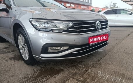 Volkswagen Passat B8 рестайлинг, 2019 год, 2 500 000 рублей, 8 фотография