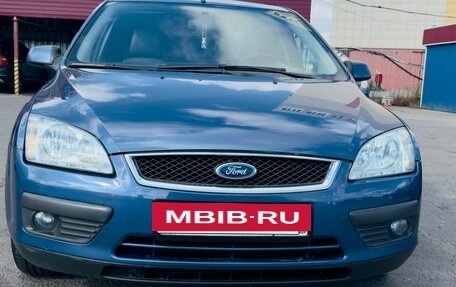 Ford Focus II рестайлинг, 2005 год, 410 000 рублей, 2 фотография