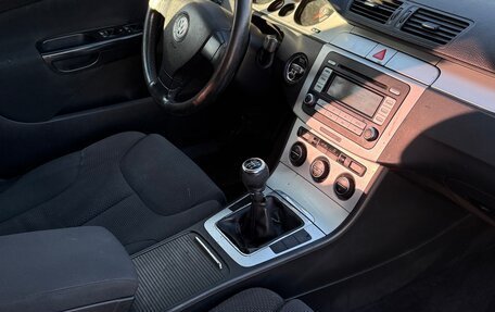 Volkswagen Passat B6, 2007 год, 420 000 рублей, 6 фотография