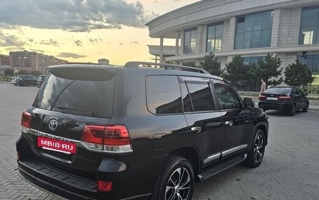 Toyota Land Cruiser 200, 2012 год, 3 550 000 рублей, 5 фотография