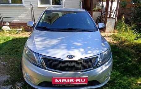 KIA Rio III рестайлинг, 2012 год, 900 000 рублей, 2 фотография