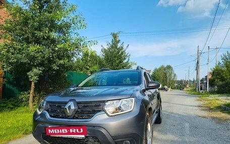 Renault Duster, 2021 год, 2 800 000 рублей, 7 фотография