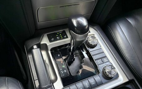 Toyota Land Cruiser 200, 2016 год, 5 629 900 рублей, 13 фотография
