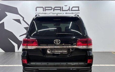 Toyota Land Cruiser 200, 2016 год, 5 629 900 рублей, 5 фотография