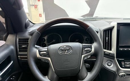 Toyota Land Cruiser 200, 2016 год, 5 629 900 рублей, 11 фотография