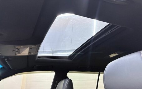 Toyota Land Cruiser 200, 2016 год, 5 629 900 рублей, 17 фотография