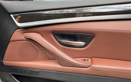 BMW 5 серия, 2010 год, 2 100 000 рублей, 15 фотография