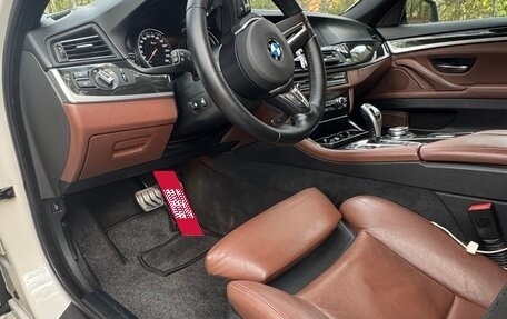 BMW 5 серия, 2010 год, 2 100 000 рублей, 24 фотография