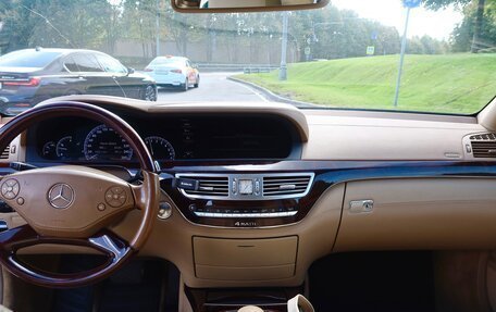 Mercedes-Benz S-Класс, 2012 год, 1 500 000 рублей, 10 фотография